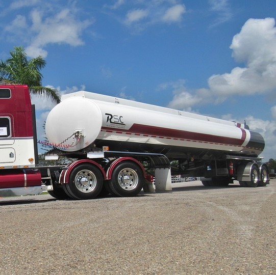 tanker truck
