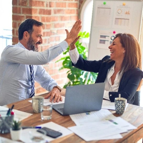 Be a part of a dedicated team that looks to succeed in challenges.